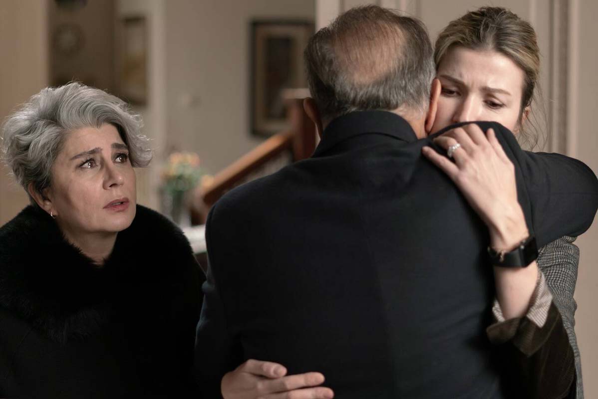 Camdaki Kız yeni bölüm bu hafta var mı, yok mu 6 Ocak 2022 Perşembe? Neden yok? Camdaki Kız 27. yeni bölüm ne zaman yayınlanacak?