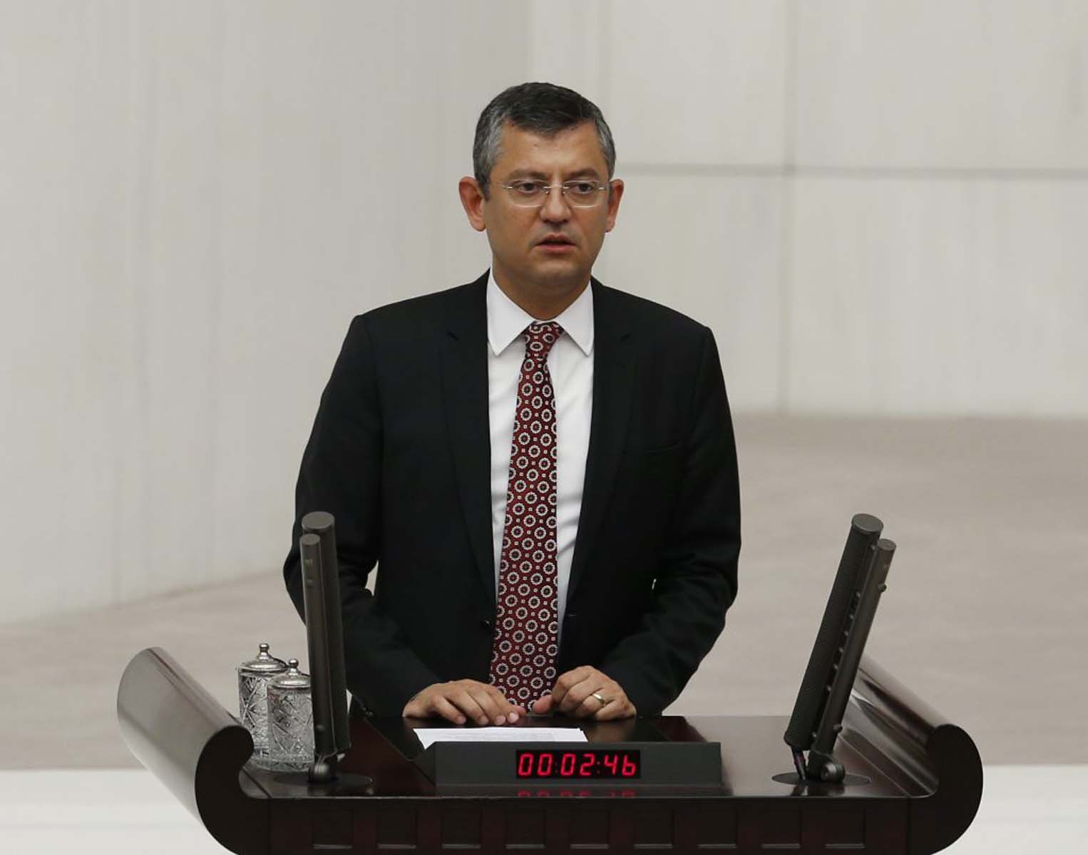 Kur'an kurslarını Orta Çağ zihniyeti olarak gördü! Diyanet İşleri Başkanı Ali Erbaş'tan CHP'li Özgür Özel'e manidar cevap 