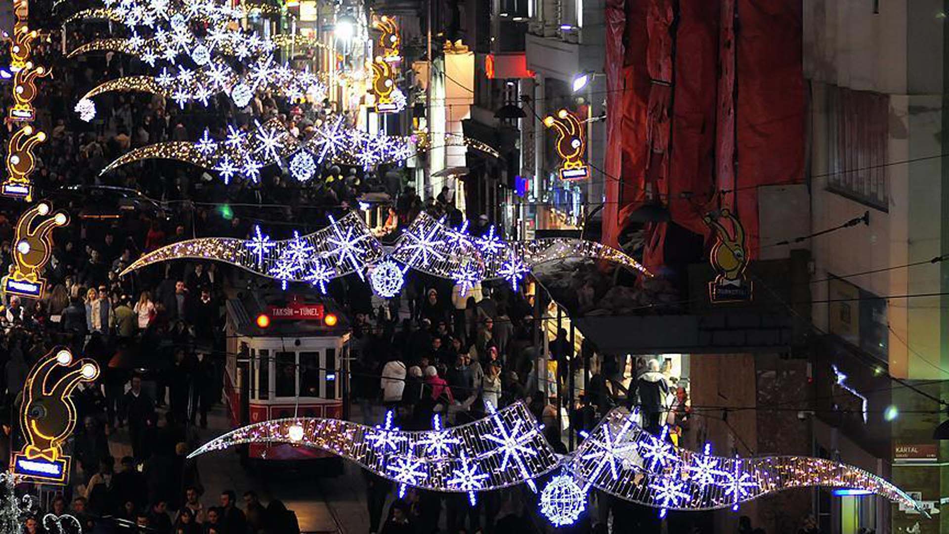 İçişleri Bakanlığından 81 ilin valiliklerine yılbaşı genelgesi! En üst düzeyde güvenlik önlemleri alınacak 