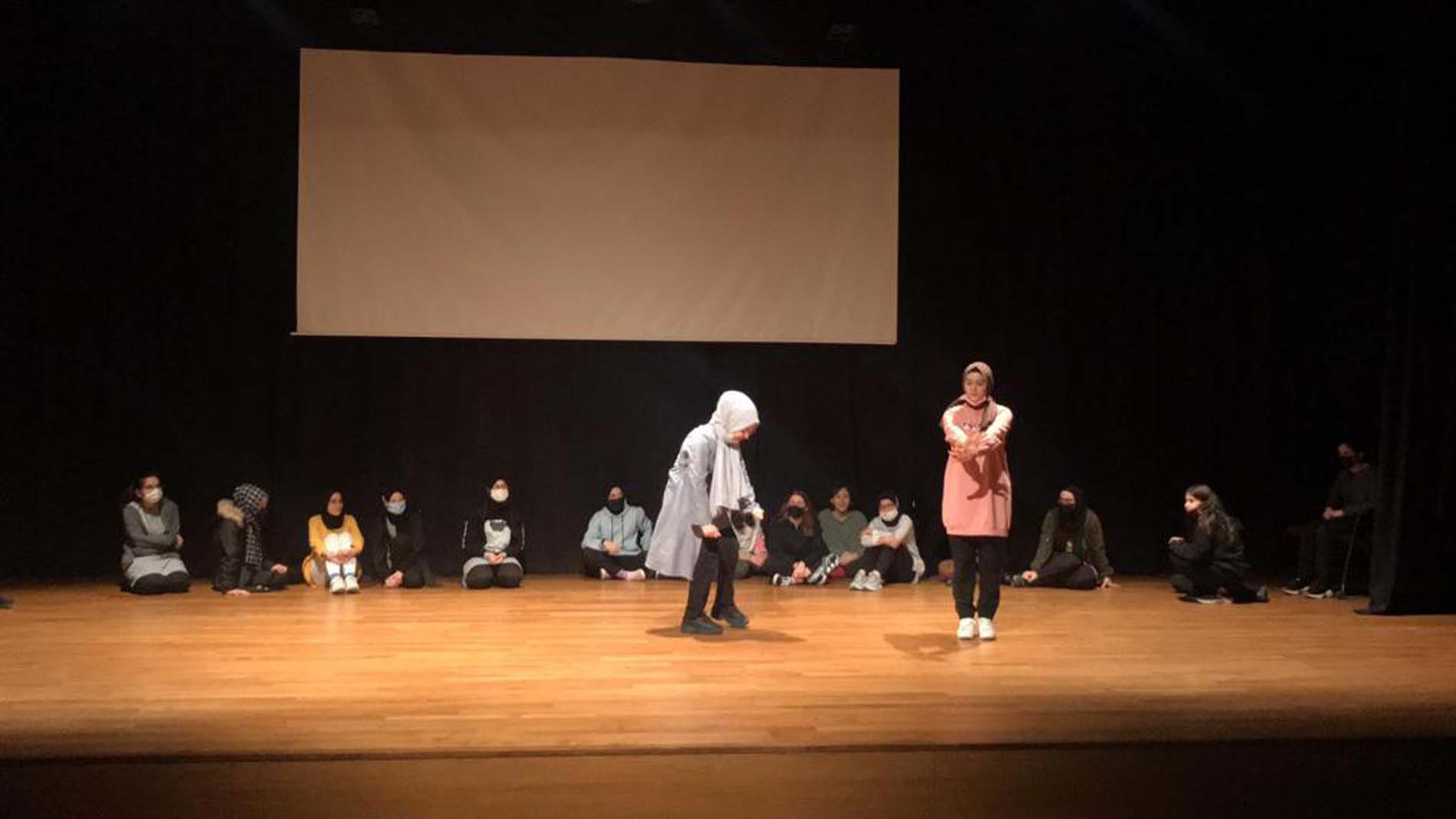 Pendik Belediyesinin başlattığı tiyatro okulunda eğitimler başladı! 2 yıllık eğitimin ardından tiyatro oyuncusu yetiştirilmesi hedefleniyor