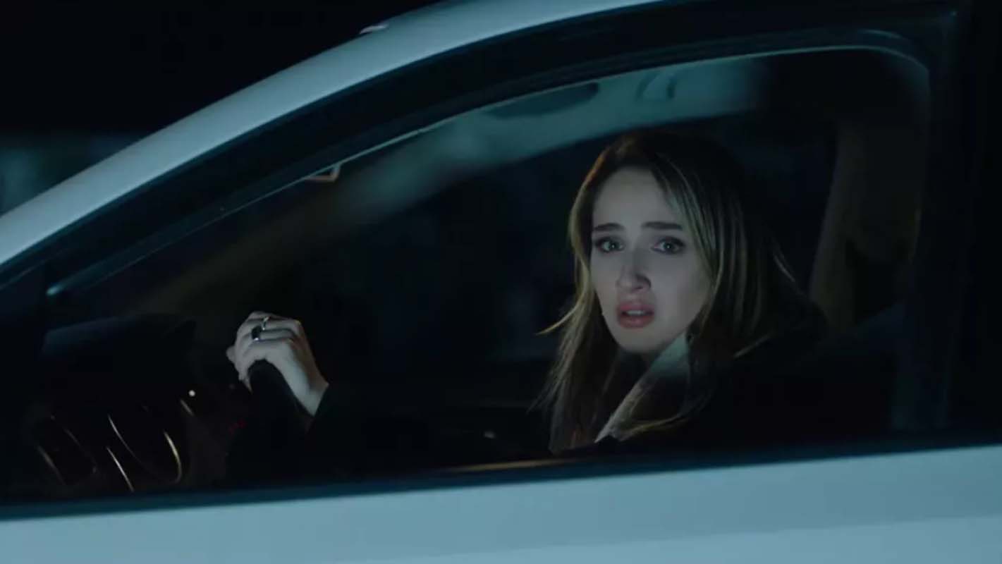 Elkızı bugün neden yok 1 Ocak 2022 Cumartesi ? Elkızı dizi bu hafta var mı, yok mu? Yeni bölüm ne zaman oynuyor?