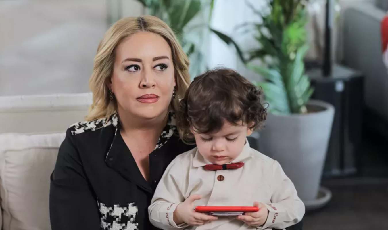 Yasak Elma bu hafta var mı, yok mu? Yasak Elma bugün neden yok 3 Ocak 2022 Pazartesi? Hangi gün oynuyor? Ne zaman çıkıyor?