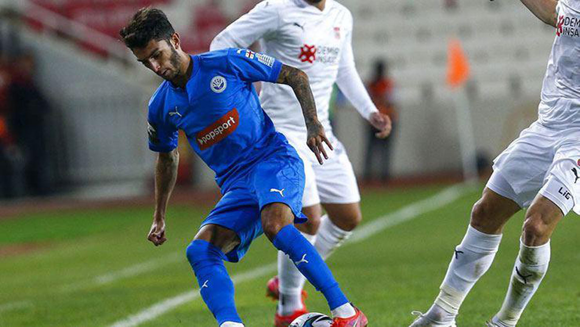 Irakli Azarovi kimdir, nereli, kaç yaşında, hangi takımlarda oynadı? Irakli Azarovi Trabzonspor ile anlaştı mı, transfer olacak mı?