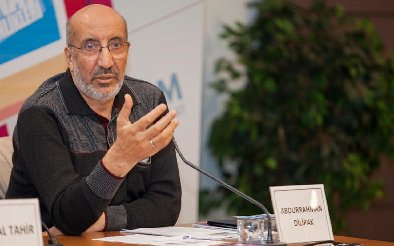 Abdurrahman Dilipak'tan, Cihad Kısa ve Dokuz Eylül Üniversitesine tepki! İlahiyatta bunlar oluyorsa, yazık!