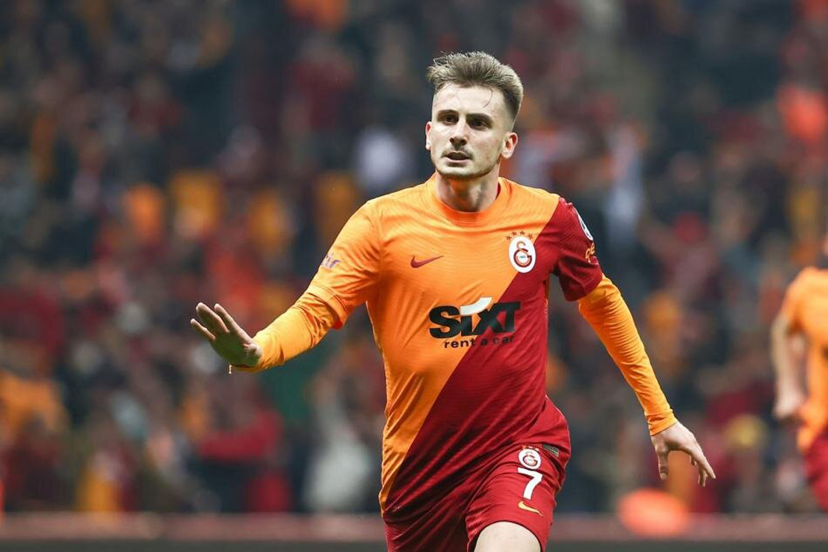 Kerem Aktürkoğlu yuvadan uçuyor! Cimbom ilk resmi teklifini aldı!