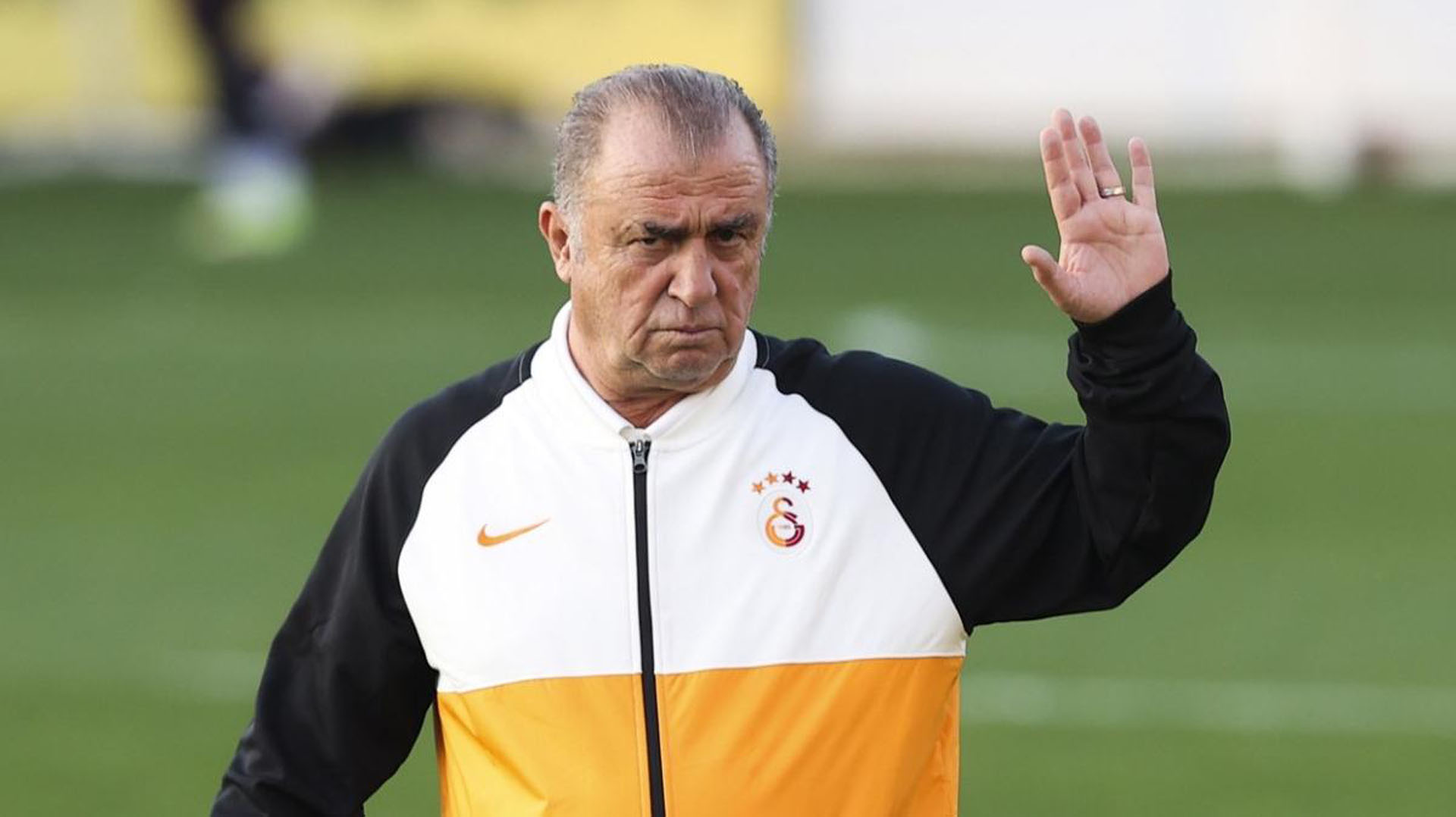 Son dakika! Fatih Terim'den ayrılık iddialarına yönelik açıklama!