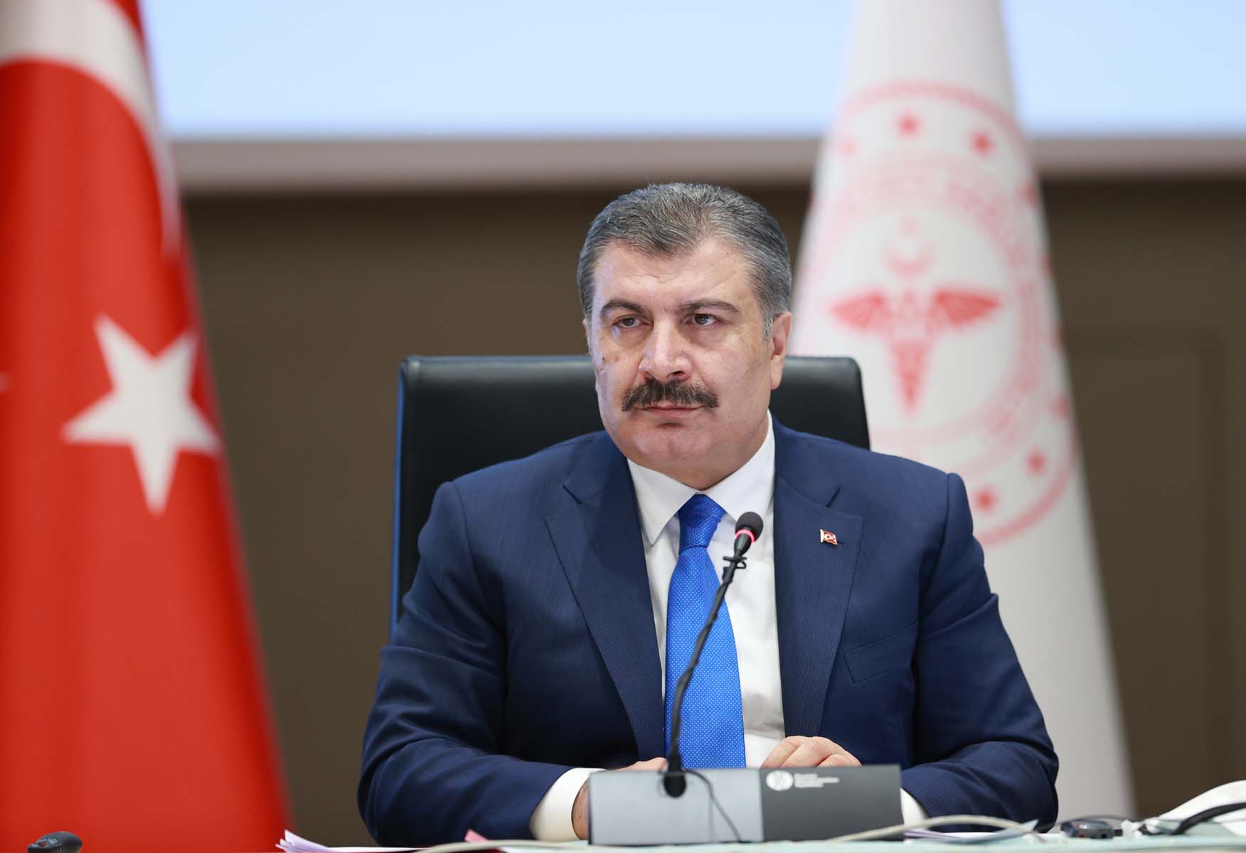 Türkiye'de vaka sayıları 50 bini aştı! Koronavirüs Bilim Kurulu toplanıyor! Yeni tedbirler gelir mi? 