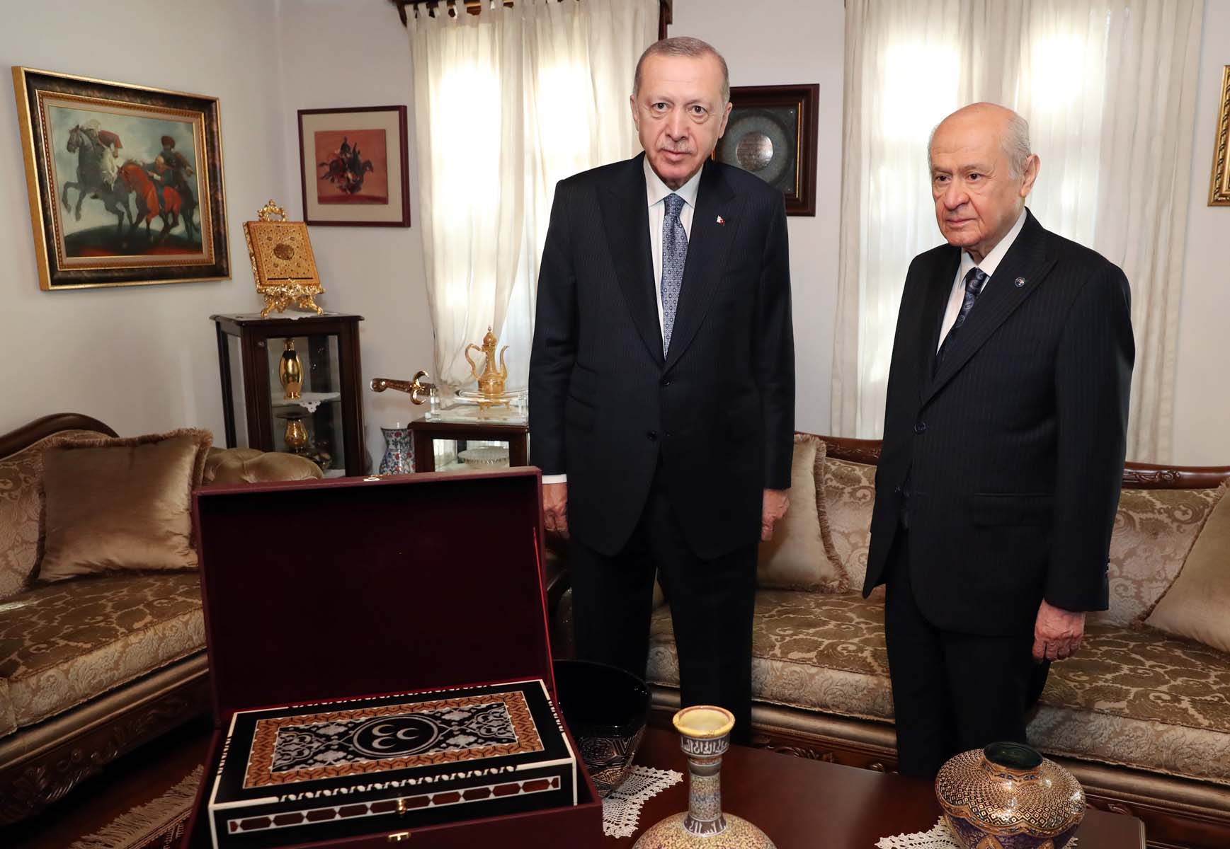 Son dakika | Cumhurbaşkanı Erdoğan, Devlet Bahçeli'yi ziyaret etti! İşte ziyaretten fotoğraflar...