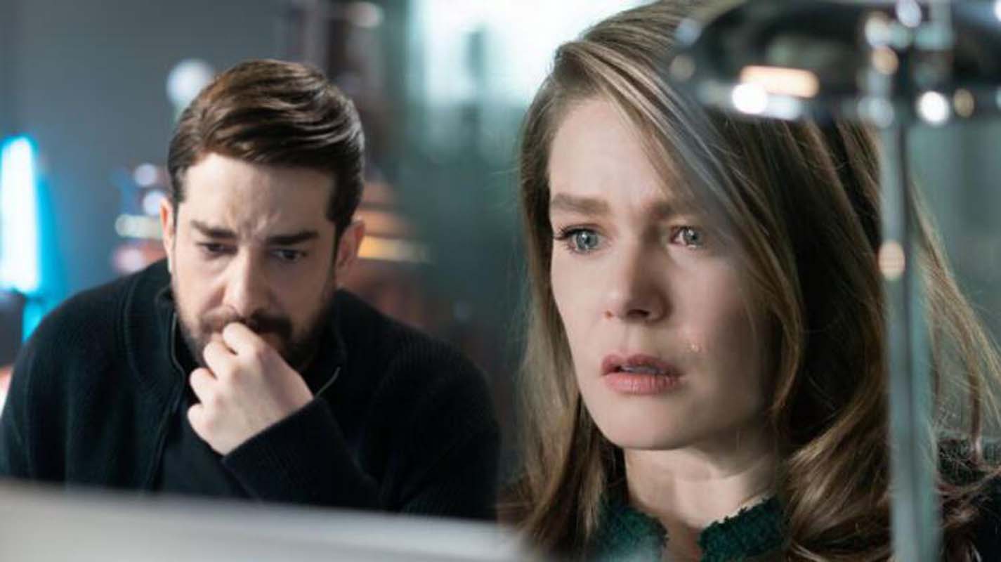 Camdaki Kız yeni bölüm bu hafta var mı, yok mu 6 Ocak 2022 Perşembe? Neden yok? Camdaki Kız 27. yeni bölüm ne zaman yayınlanacak?