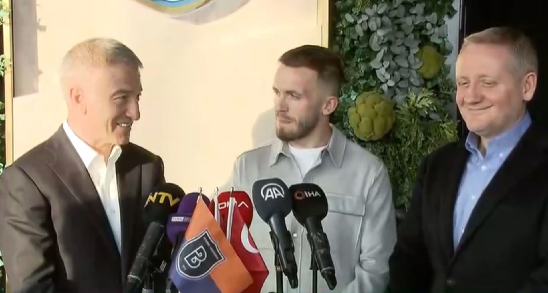 Son dakika! Yılın transferi KAP'a bildirildi! Edin Visca resmen Trabzonspor'da!