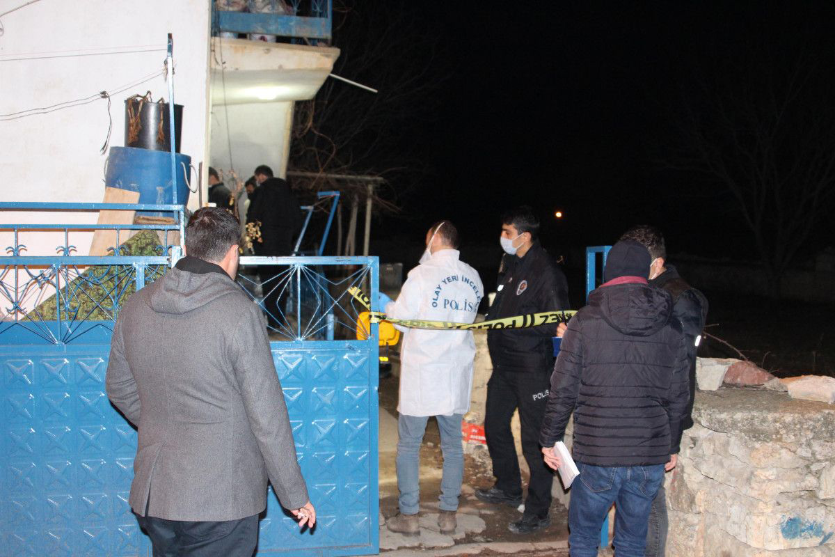 Oğullarını kalbinden bıçaklayarak öldüren gelinlerinden şikayetçi olmadılar! Oğullarının katili olan gelinin tahliyesini istediler!