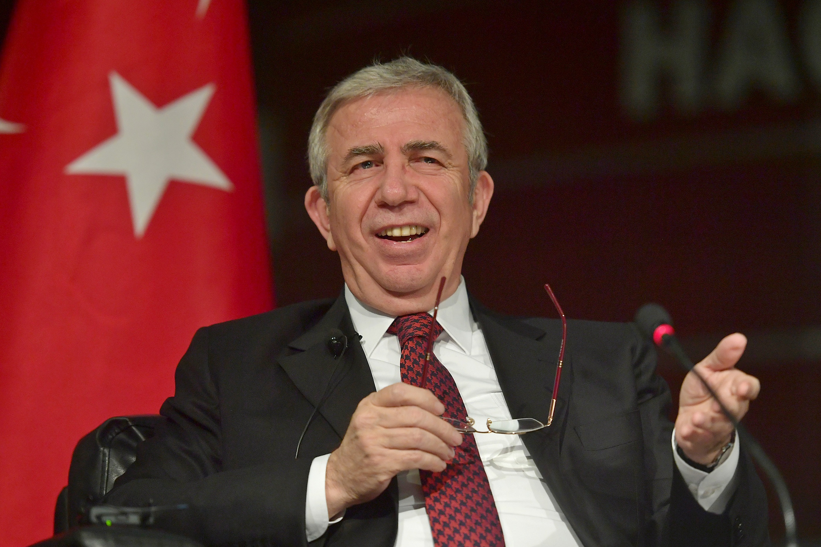 Mansur Yavaş'ın, maskesi düştü! Köylüyü vatandaştan bile saymıyor! Köylüyü önemsemiyorum, oradan fazla oy çıkmaz