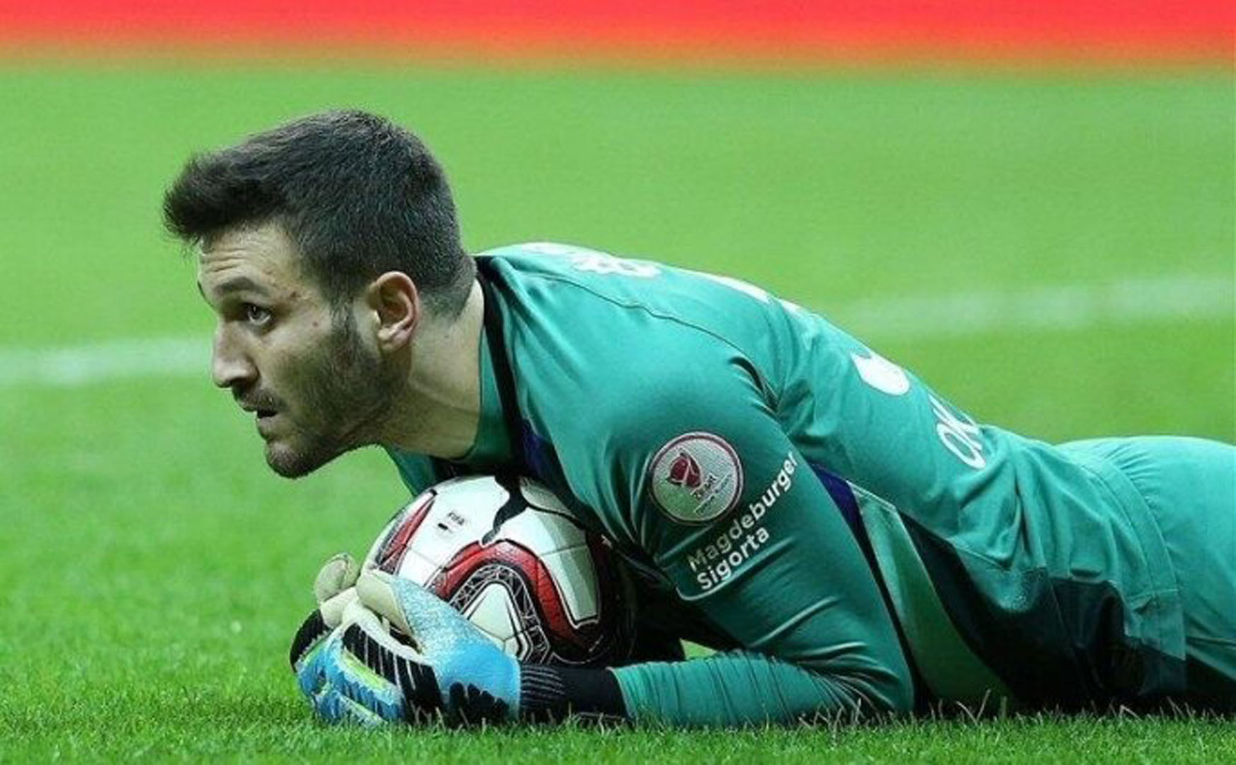 Galatasaray, kaleci belirsizliğine son verilecek! Okan Kocuk mu Sinan Bolat mı ?