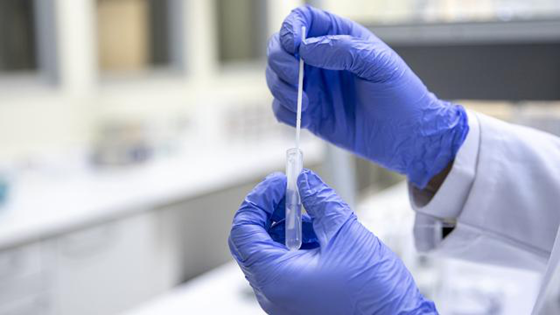 İngiltere'den hatırlatma dozu açıklaması! 3. doz aşı 3 ay sonra bile yüzde 90 oranında koruyor!