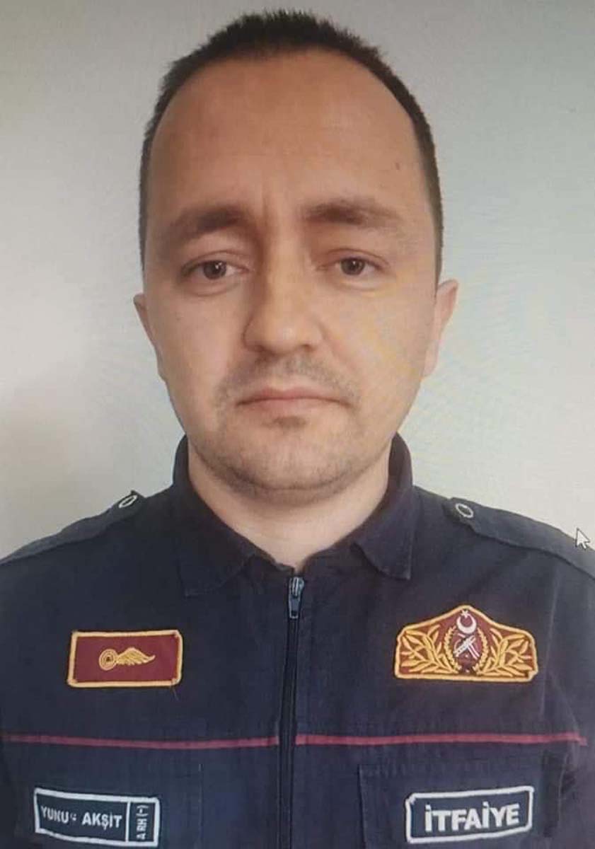 Bursa Orhaneli'de yürekleri yakan kaza! İtfaiye aracı şarampole devrildi: 4 itfaiye personeli öldü 