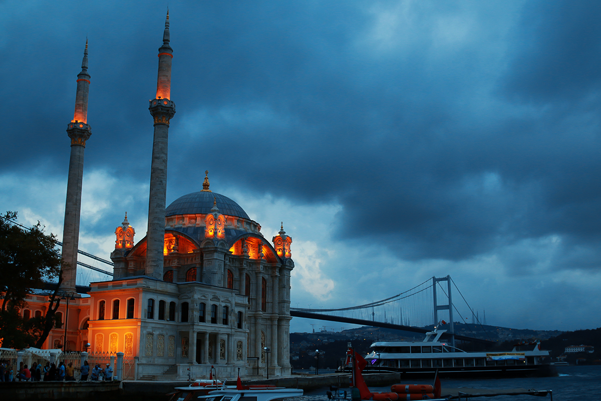 Regaib kandilinde kaç rekat namaz kılınır? | Regaib kandilinde kaç gün oruç tutulur?