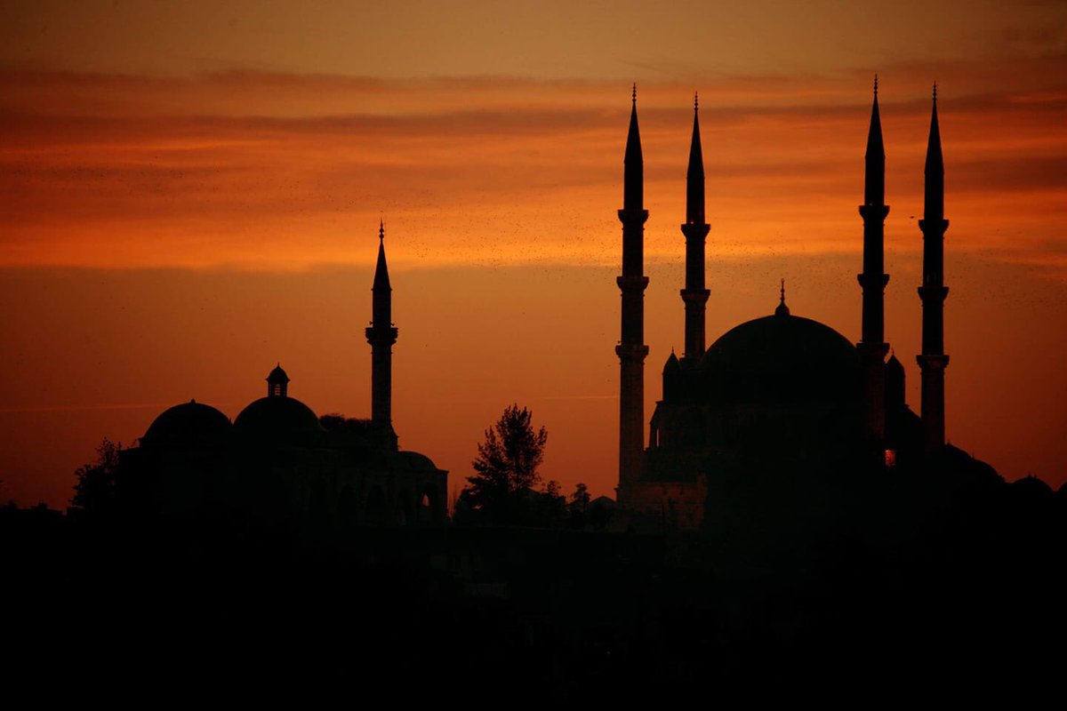 Regaib kandilinde kaç rekat namaz kılınır? | Regaib kandilinde kaç gün oruç tutulur?