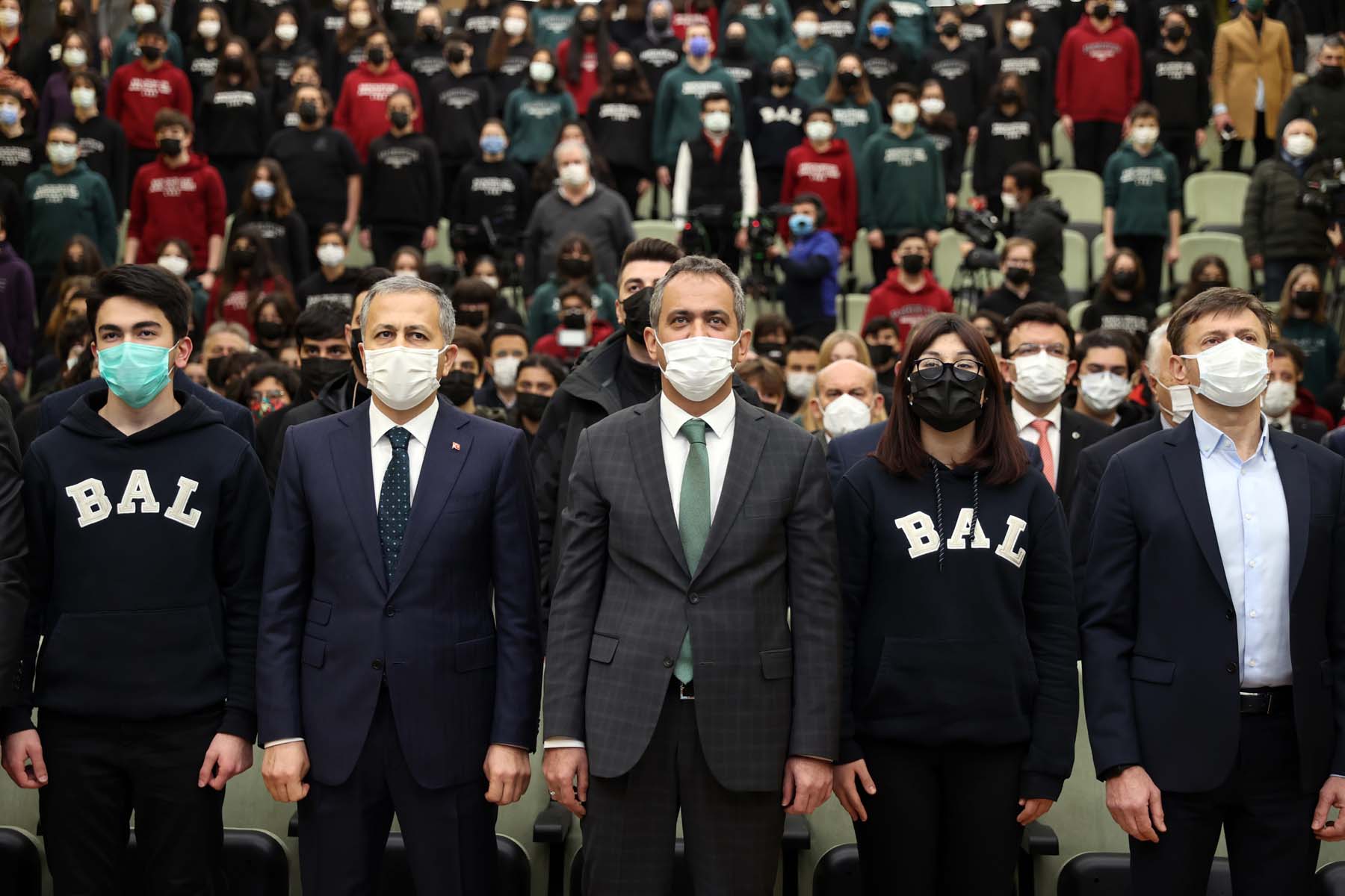 Son dakika | Yüz yüze eğitim devam edecek mi? Milli Eğitim Bakanı Mahmut Özer'den açıklama var 