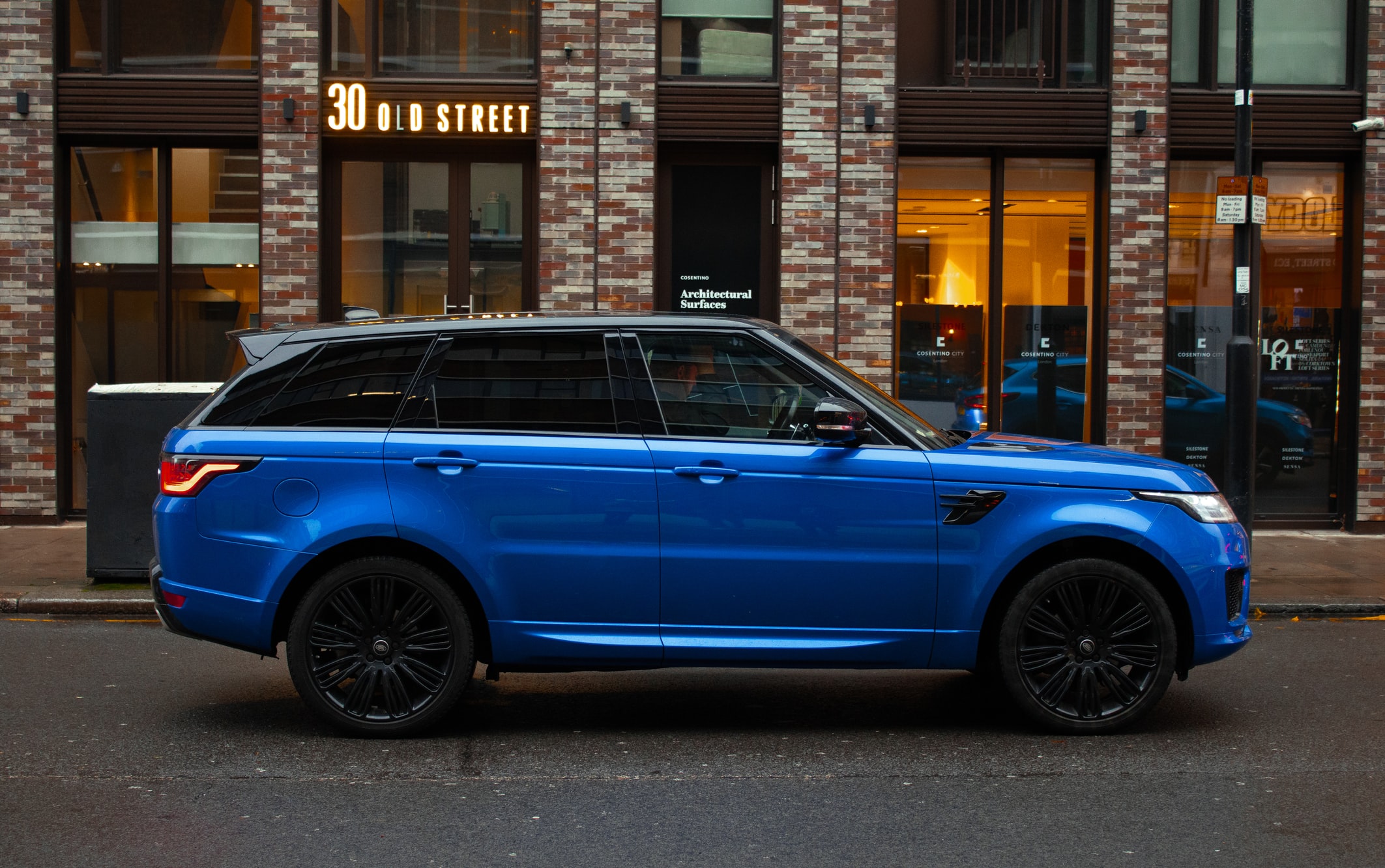 Rüyada mavi araba görmek neye tabir edilir? Nasıl yorumlanır?