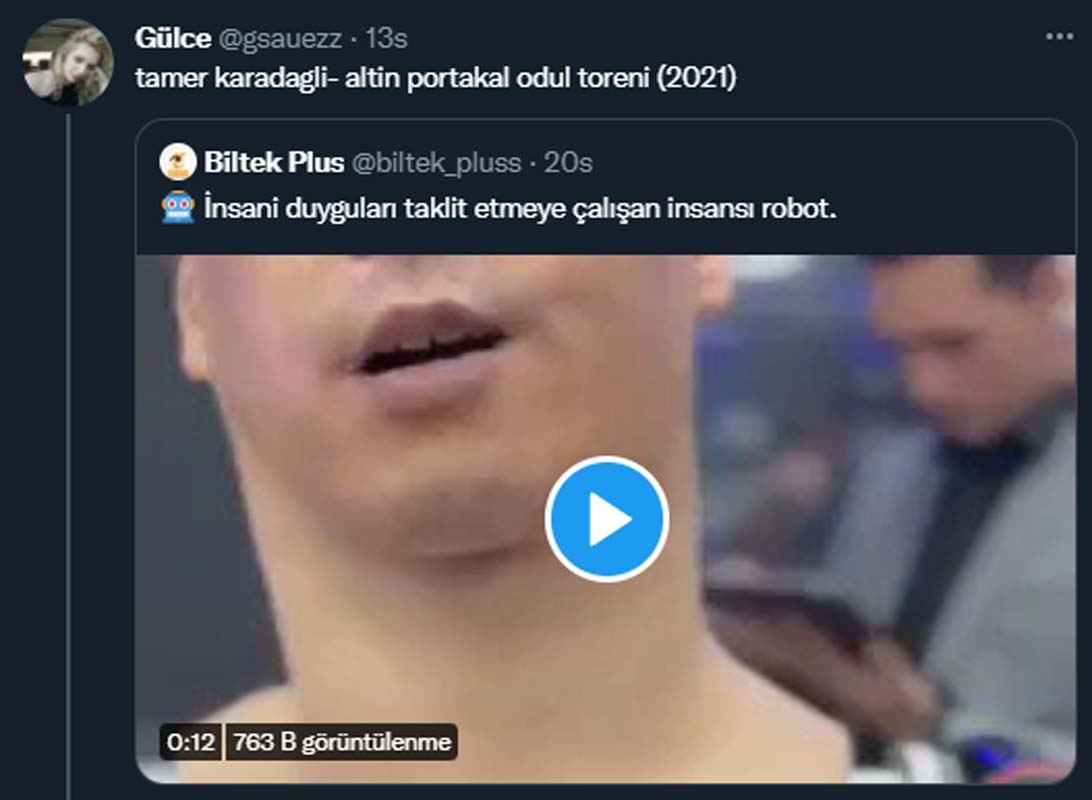İnsani tepkiler veren robot, Tamer Karadağlı'ya benzetildi! Ödül törenindeki tavırları yine gündeme geldi!