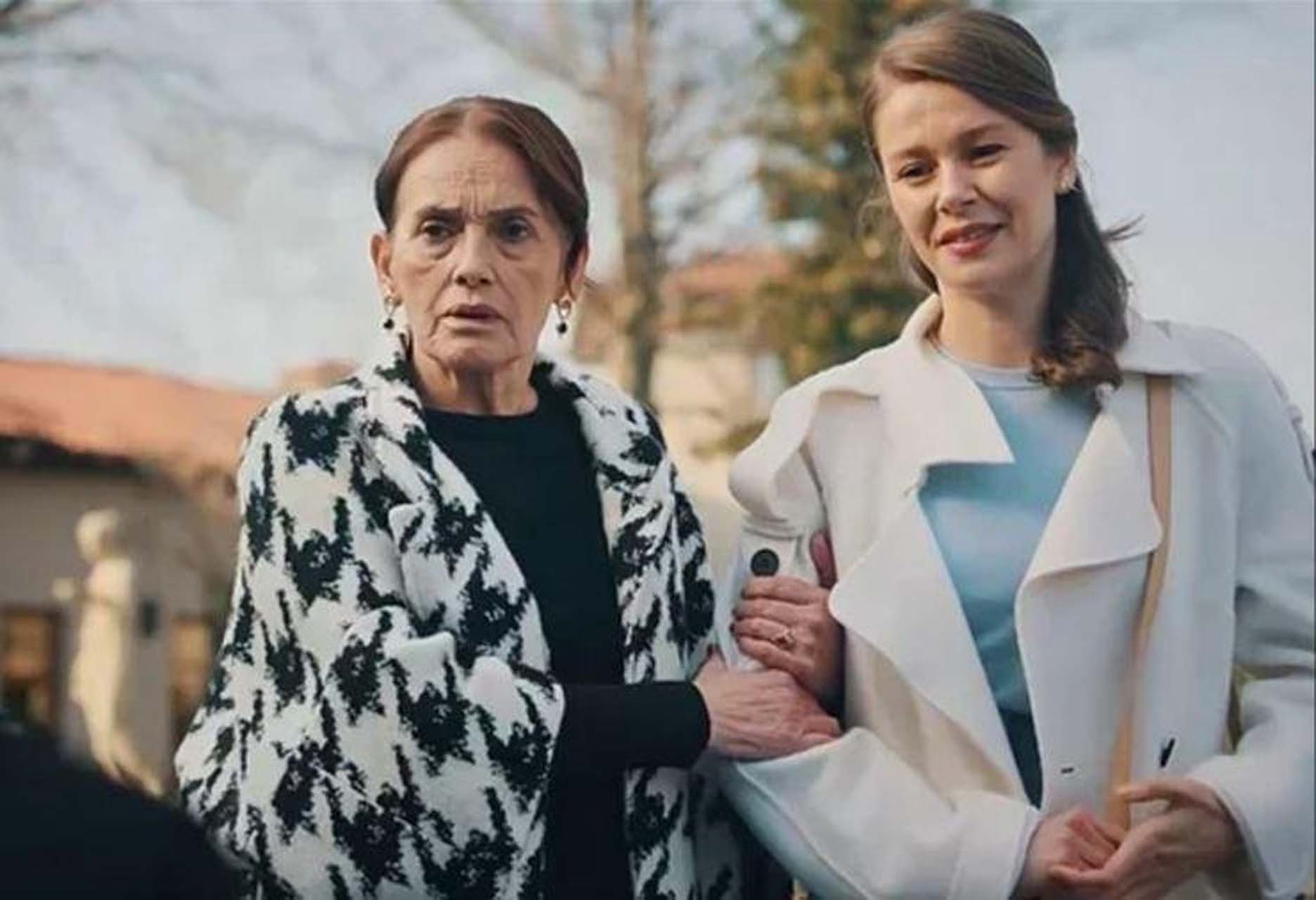 Camdaki Kız bugün var mı, yok mu? Camdaki Kız neden yok 13 Ocak 2022 Perşembe? Yeni bölüm ne zaman yayınlanacak?