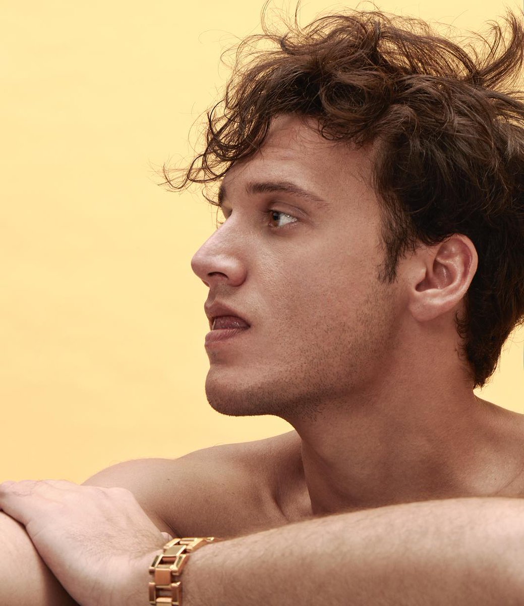 Edis'in öpüştüğü kişi kim? Edis'in öpüştüğü isim belli oldu mu?