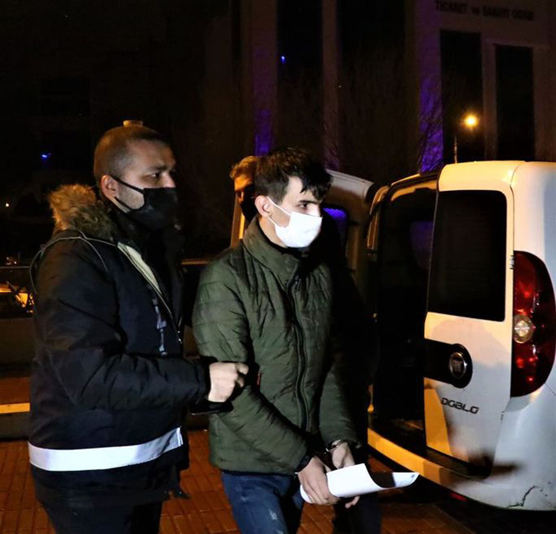 Şiddet kurbanı minik Ayşenur'a babası sahip çıktı! Morgda kalan cenazesini alacak!