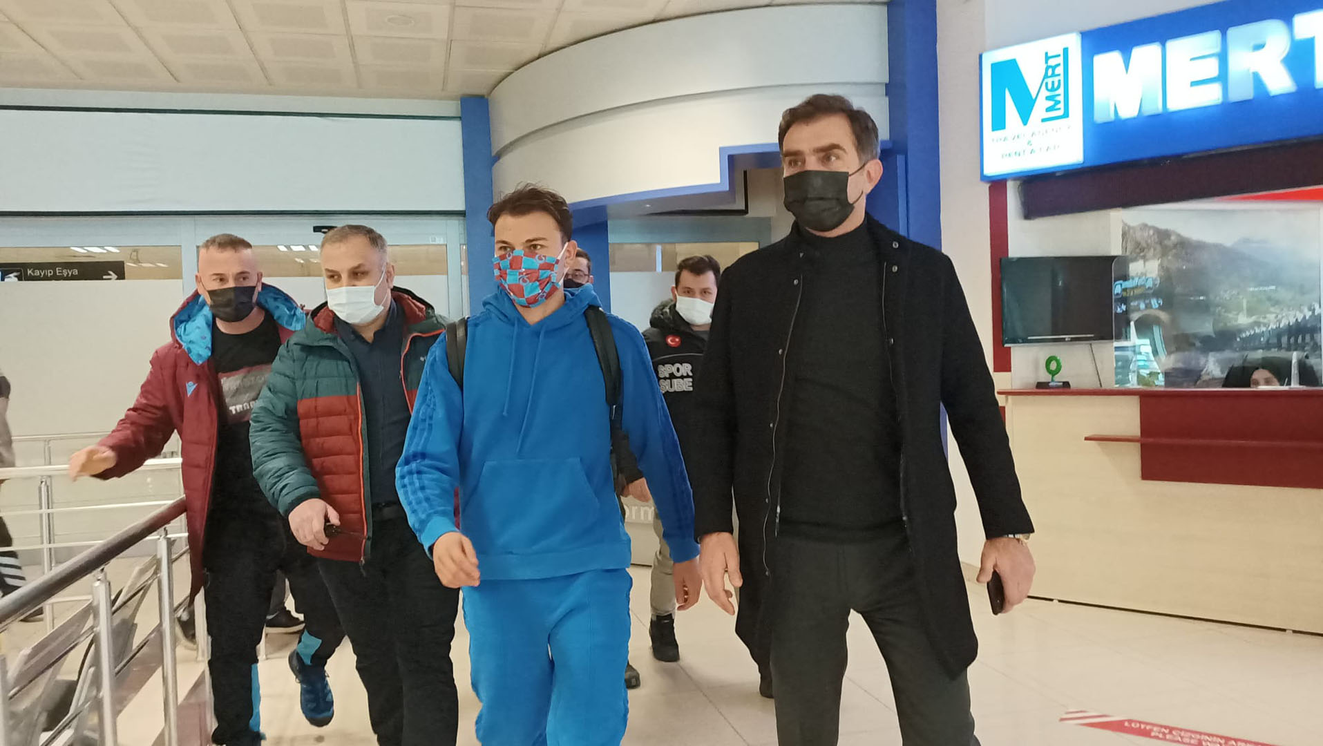 Yusuf Erdoğan yuvasına geri döndü! Sözleşme imzalamak için Trabzon'a iniş yaptı!