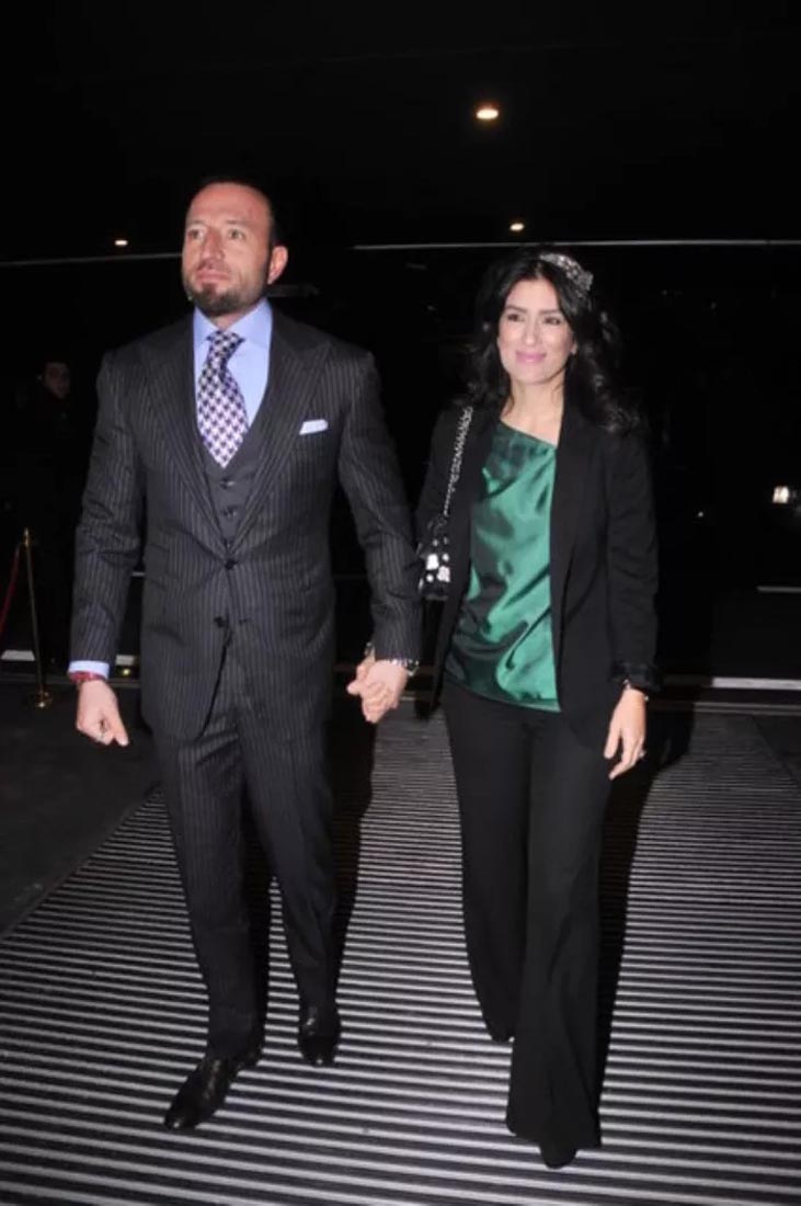 Aslı Enver aşk orucunu Önder Öztarhan ile bozdu! İş insanının eski eşinin, ünlü reklamcının kızı olduğu ortaya çıktı!