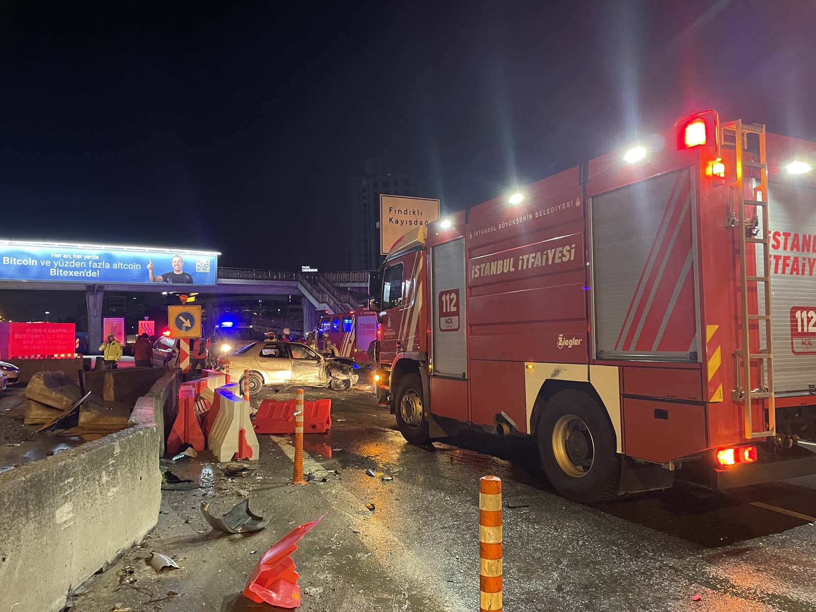 İstanbul Maltepe'de akıllara durgunluk veren olay! Kaza yaptı, çekici beklerken başka aracın çarpmasıyla öldü