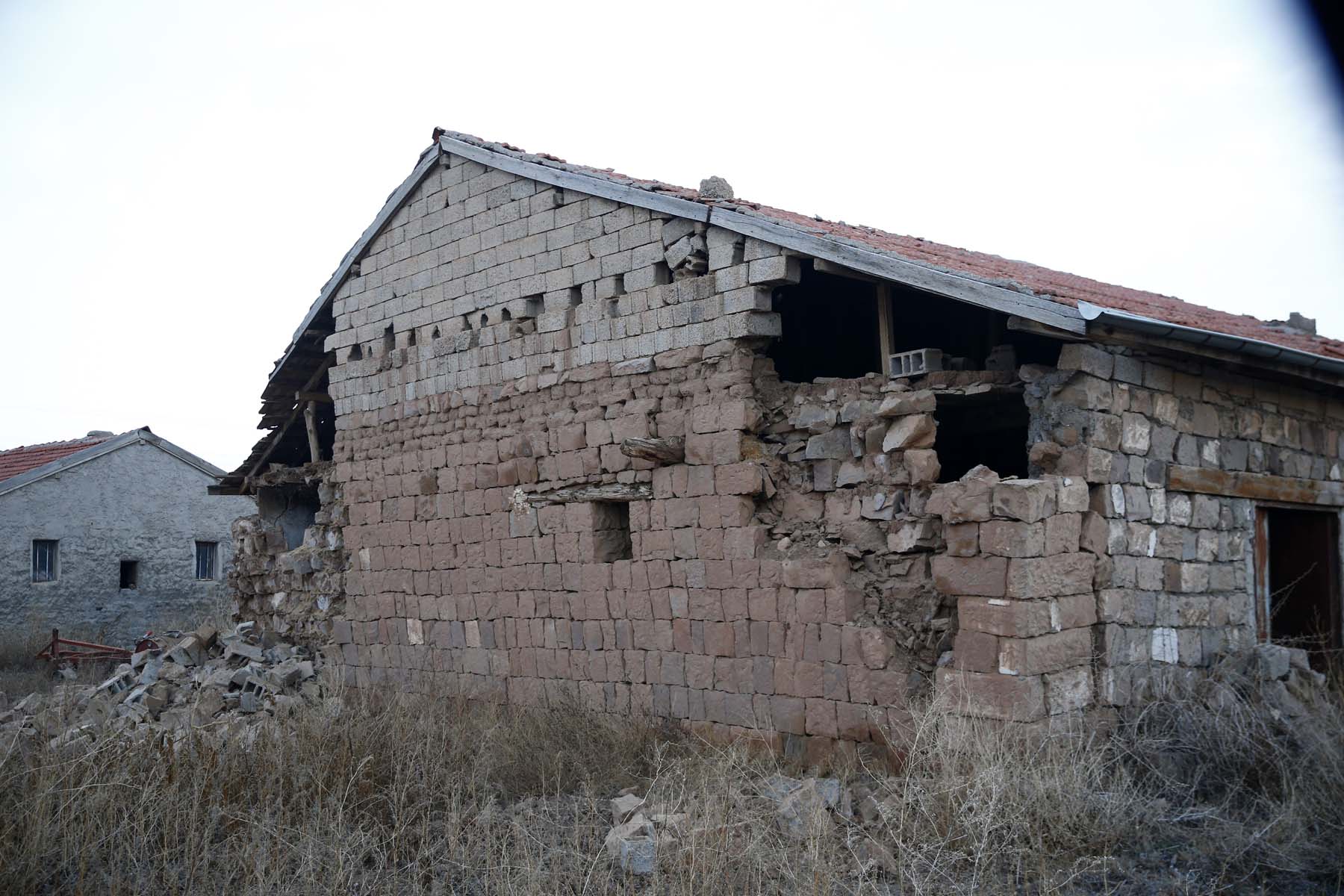 Son dakika | Kandilli Rasathanesi duyurdu: Kayseri'nin Sarıoğlu ilçesinde 4.9 büyüklüğünde deprem! İşte deprem sonra fotoğraflar... 