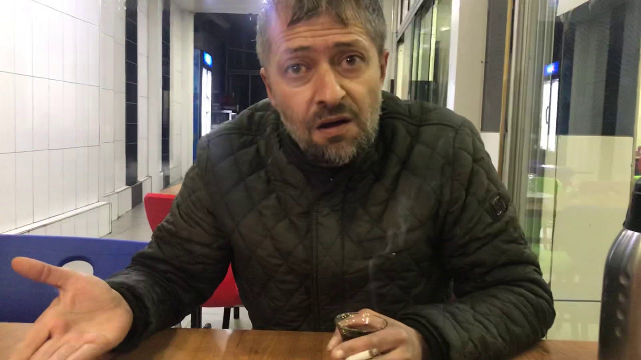 Bana bütçe dersi vermeye kalkmasınlar, akıllarını başlarından alırım diyen Ekrem İmamoğlu, sosyal medyada Cihangir Kennedy'e benzetilerek alay konusu oldu!