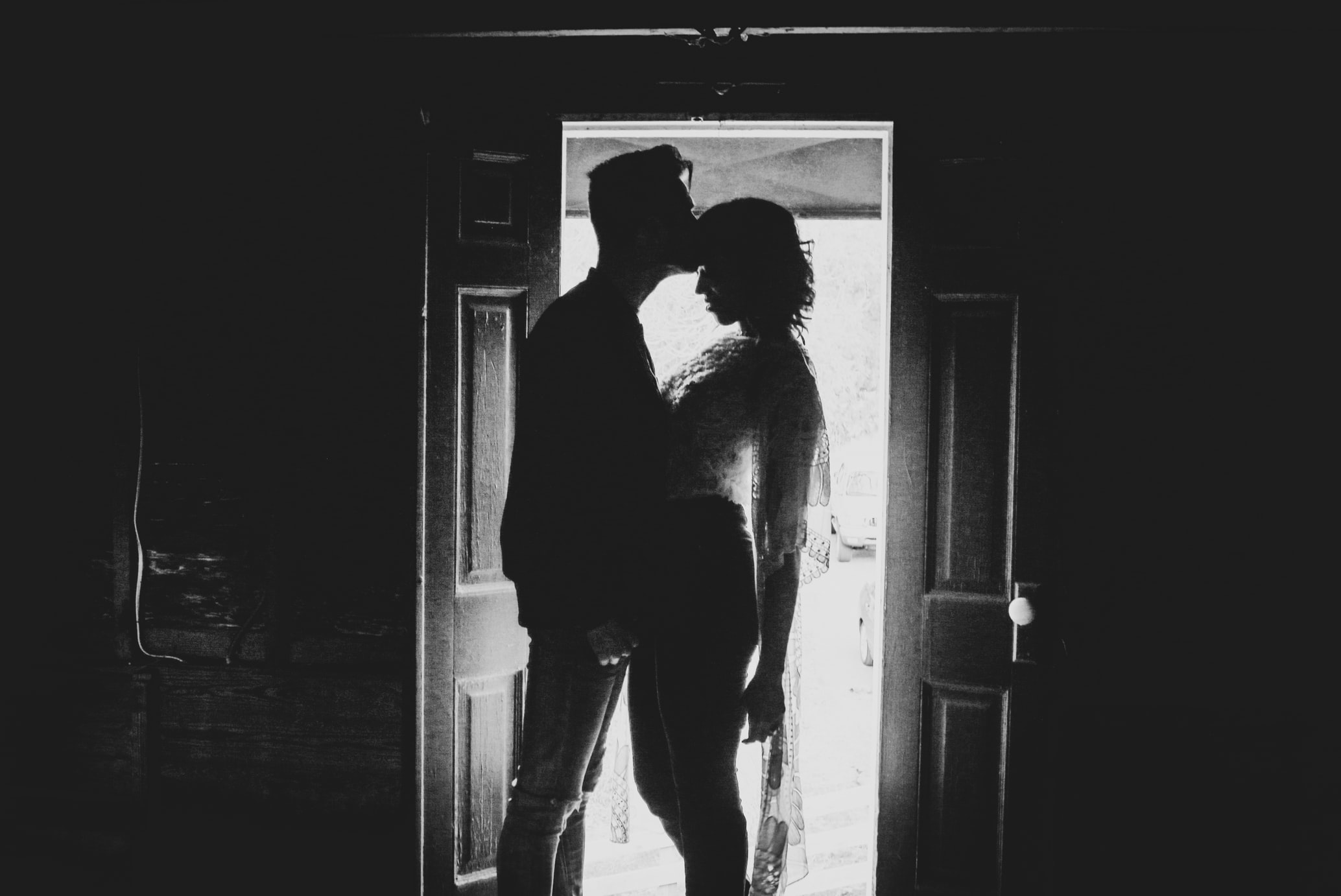 Rüyada Dudaktan Öpüşmek