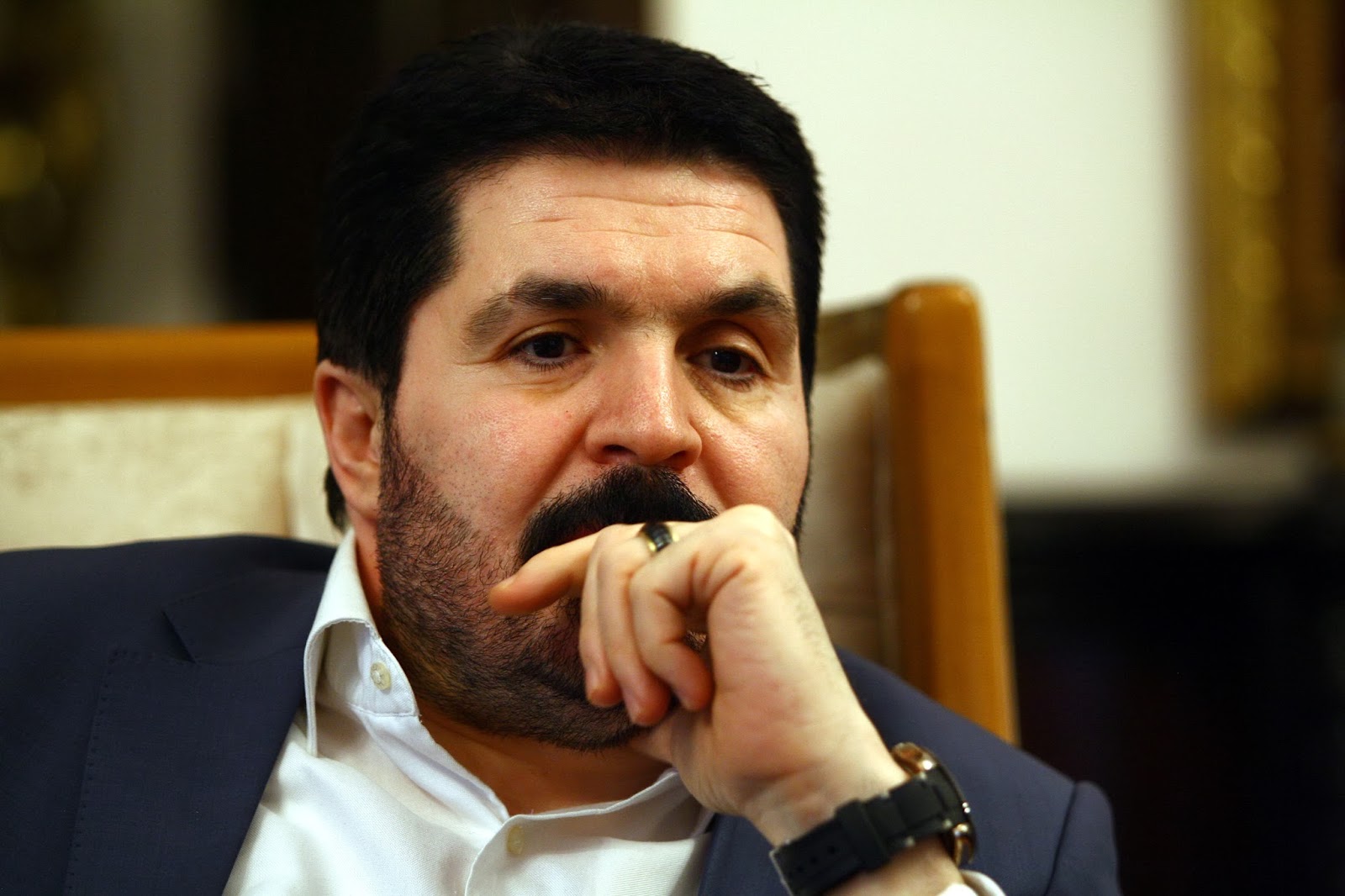 Savcı Sayan'dan, Sezen Aksu'yu çileden çıkaracak açıklama! Acil veterinere götürmek lazım