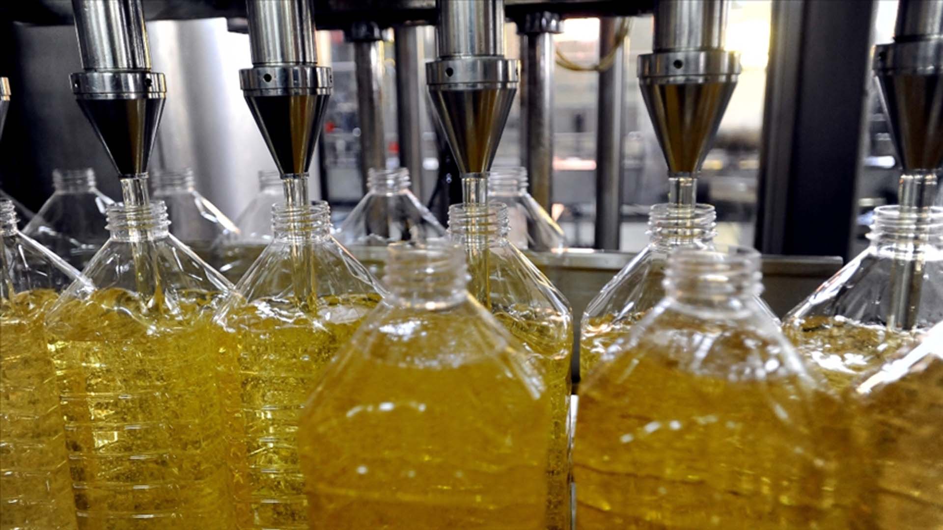 Zincir marketlerdeki ayçiçek yağı fiyatları belli oldu! Yine zam gelince fiyatlar el yaktı! ( A-101, ŞOK, BİM, CarrefourSa ve MİGROS güncel ayçiçek yağı fiyatları) 