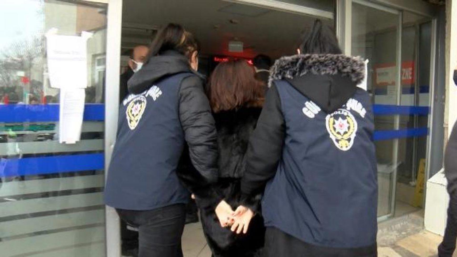 SON DAKİKA Gazeteci Sedef Kabaş, tutuklanması istemiyle mahkemeye sevk edildi