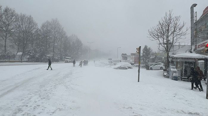25 Ocak Salı günü tatil mi? İstanbul'da kar tatili mi var? 25 Ocak Salı kar tatili kimlere var?