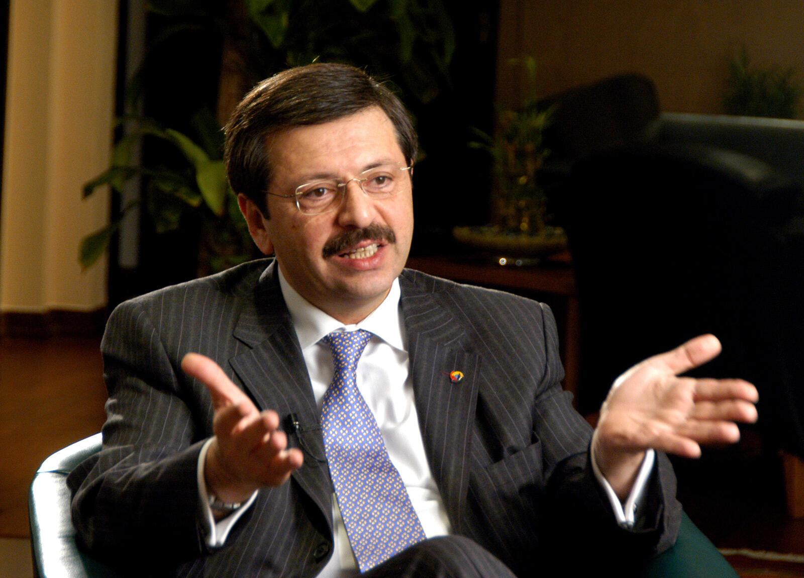 Muharrem İnce'nin iddiası elinde patladı! TOBB Başkanı Rifat Hisarcıklıoğlu'dan cumhurbaşkanı adaylığı açıklaması! 