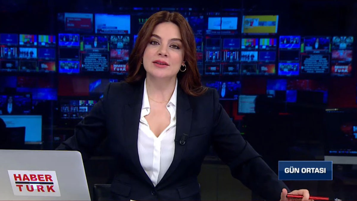 Habertürk sunucusu Hülya Hökenek, sinirlerine hakim olamadı! Canlı yayında İBB'den hesap sordu! Haklıya haklı, haksıza haksız diyelim!