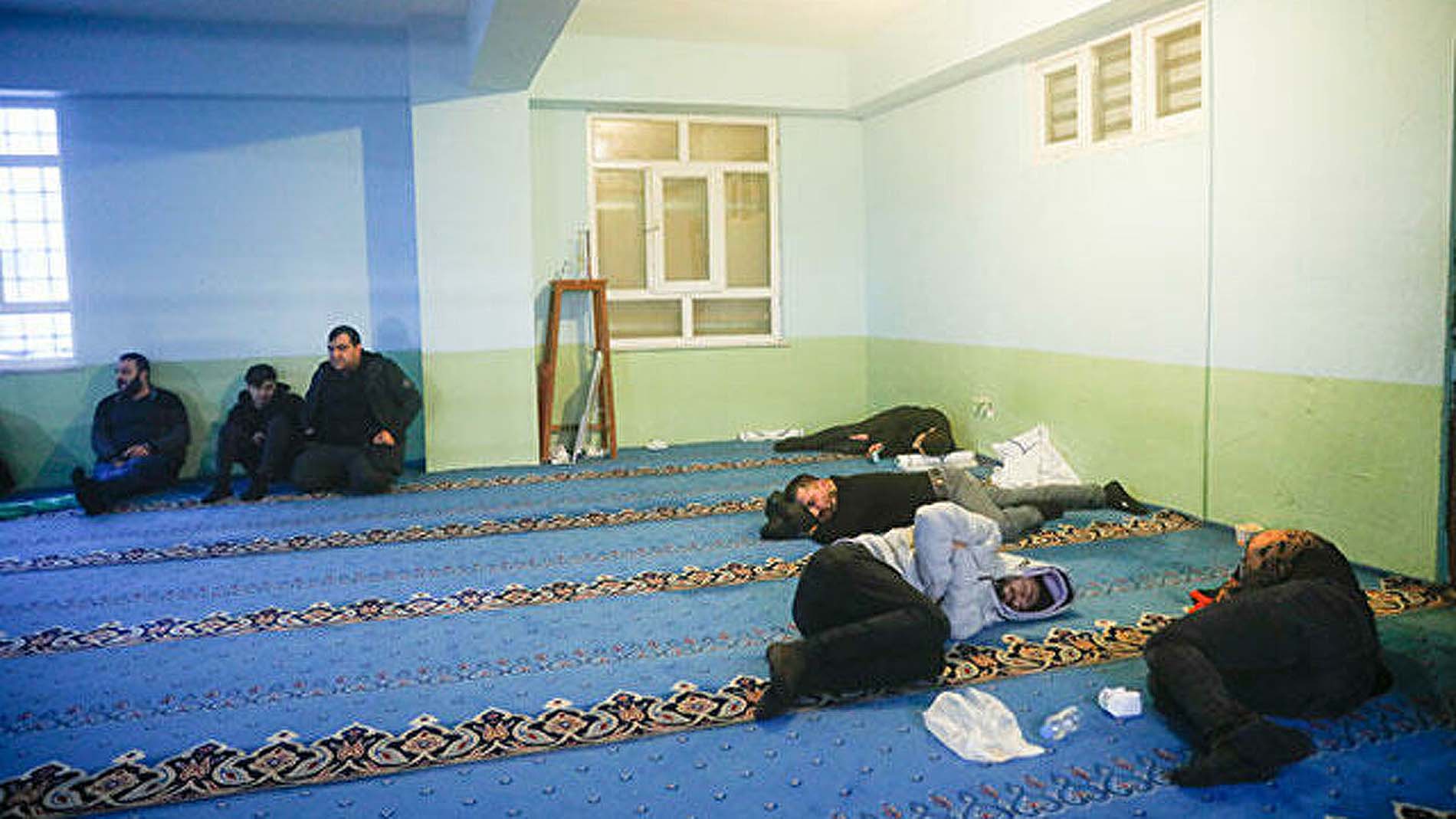 Ne insanlık, ne de vicdan kalmış! Otelciler fırsatçılığa soyundu: TL'de değil, 100 euro istediler