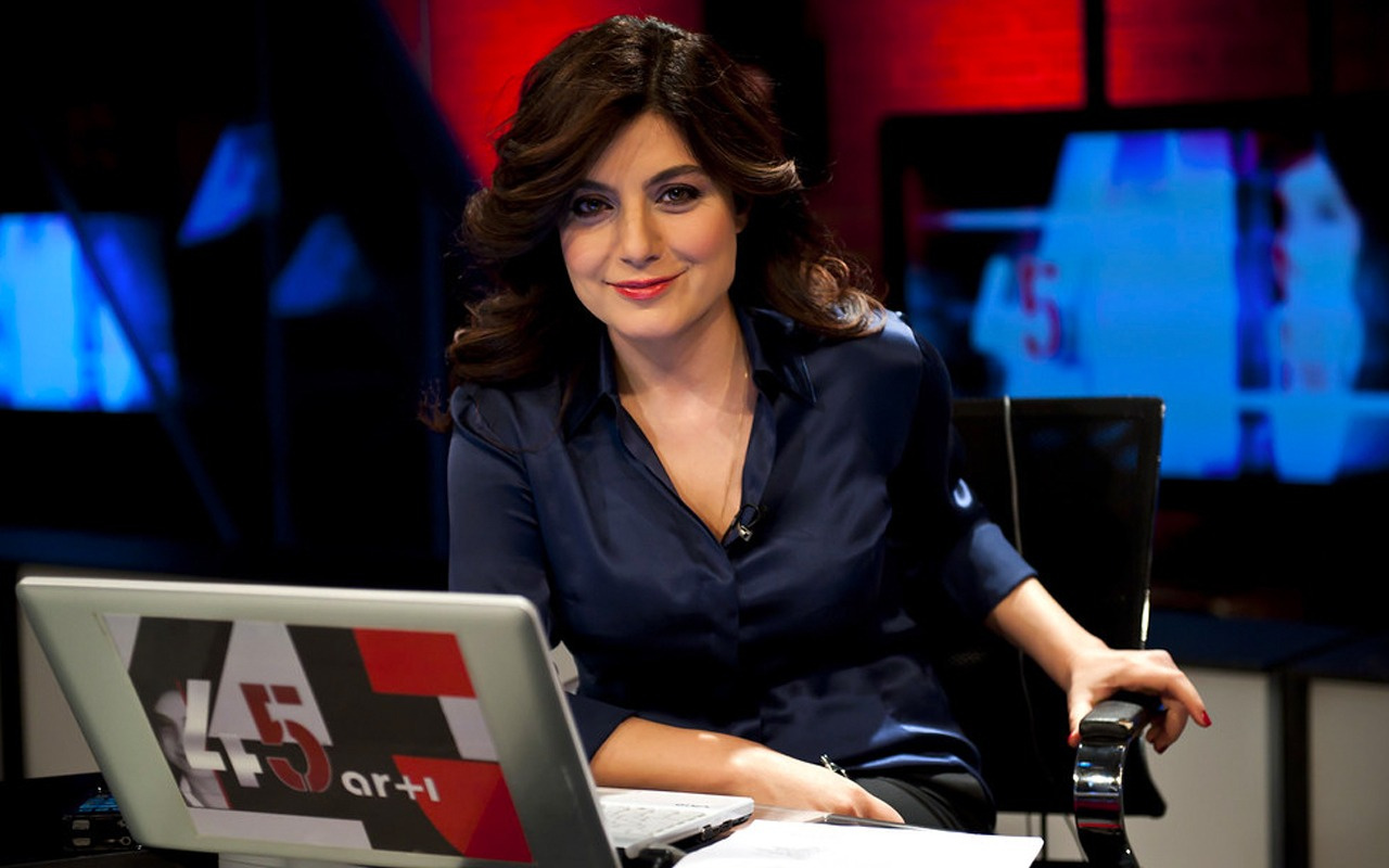 Habertürk sunucusu Hülya Hökenek, sinirlerine hakim olamadı! Canlı yayında İBB'den hesap sordu! Haklıya haklı, haksıza haksız diyelim!