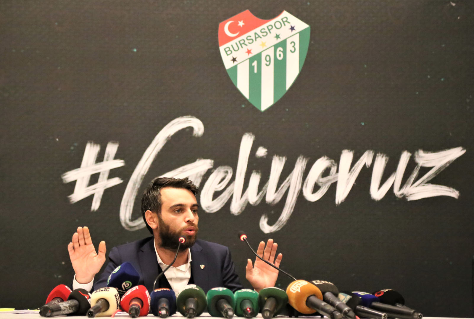 Zor günler geçiren Bursaspor'da yönetimden istifa çağrılarına yanıt!