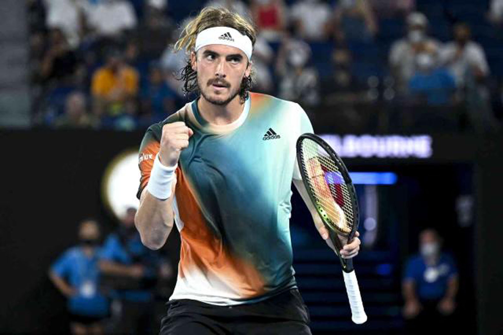 Stefanos Tsitsipas, Avustralya Açık'ta yarı finale yükseldi!