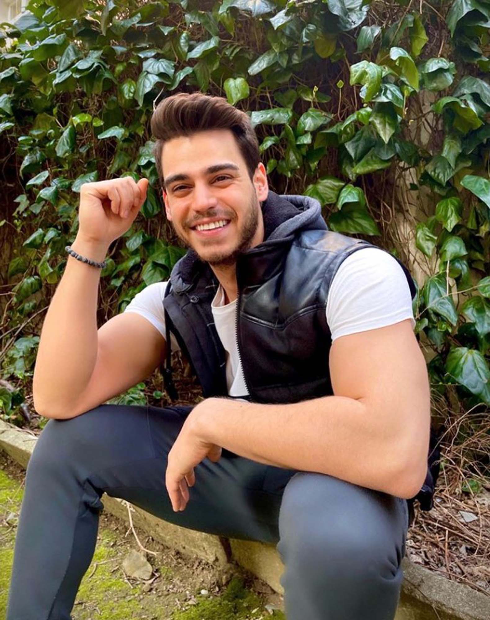 Yalnız Kurt Altay kimdir? Hasan Denizyaran kaç yaşında, nereli ve evli mi? İşte, Hasan Denizyaran'ın biyografisi...