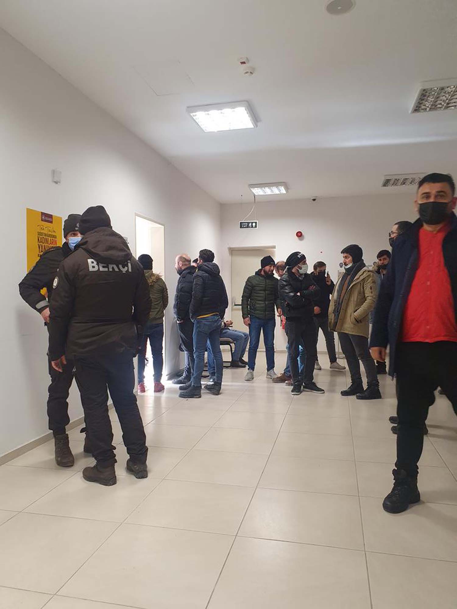 Trendyol protestosu ardından, Farplas Otomotiv çalışanları da düdük çaldı! Ekmeği için direnen Farplas çalışanları