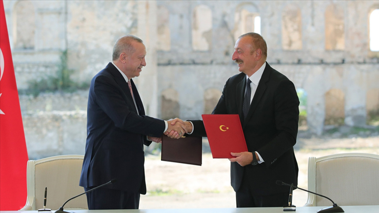 Son dakika: Türkiye ile Azerbaycan'ın müttefiklik anlaşması Meclis'e sunuldu!