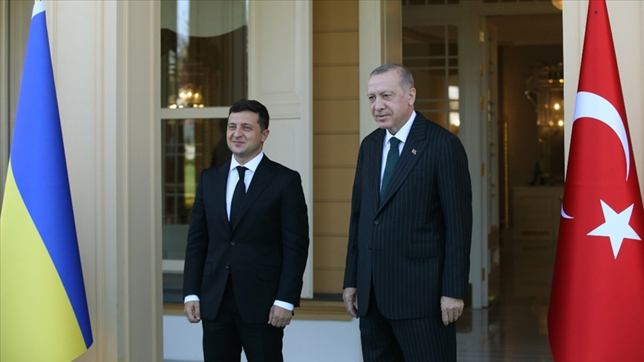Son dakika! Cumhurbaşkanı Erdoğan, Ukrayna Devlet Başkanı Zelenskiy ile ortak basın toplantısında konuştu!