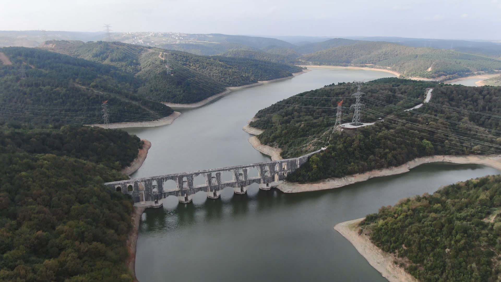 İstanbul barajlarına yağmur bereketi! İSKİ Genel Müdürü Raif Mermutlu açıkladı: Taşmak üzere olan barajlarımız var! 