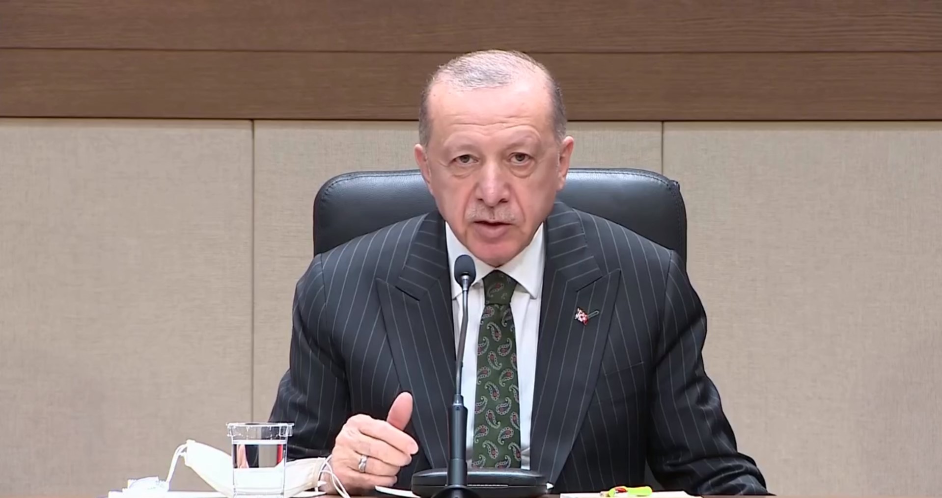 Cumhurbaşkanı Erdoğan'dan BAE ziyareti öncesi önemli açıklamalar! KDV uyarısı: Ters adım atanlara ciddi cezalar uygulayacağız.