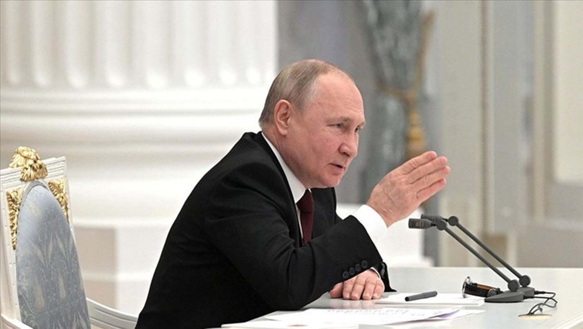 Putin canlı yayında ulusa sesleniş yaptı! Donetsk ve Luhansk devletlerini resmen tanıdığını duyurdu!